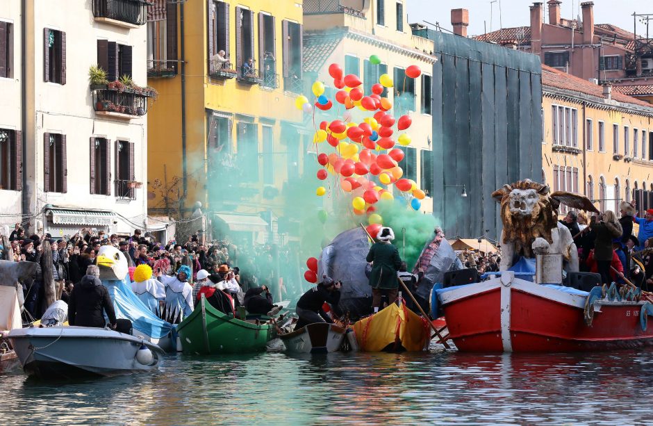 Nuo Venecijos iki Rio – karnavalų siautulys 