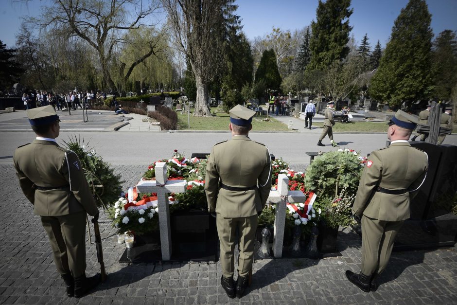 Izraelis ir Lenkija pagerbė Holokausto aukų atminimą