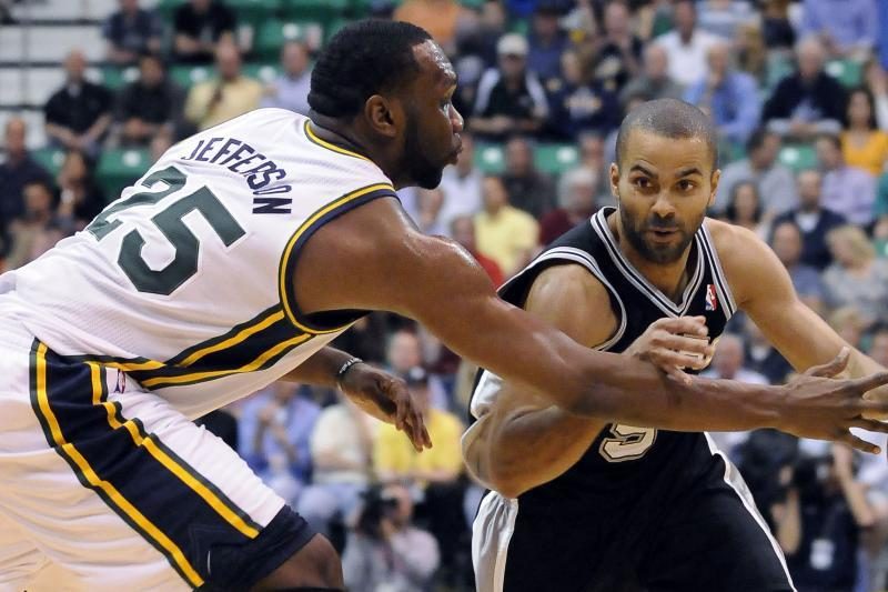 NBA lygos Vakarų konferencijos finale - „Thunder“ bei „Spurs“ 