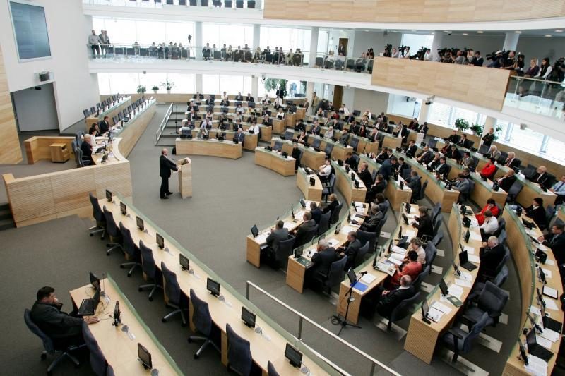 Seimas patvirtino nedeficitinį 2012 m. PSDF biudžetą
