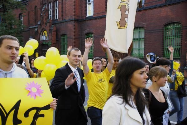 Klaipėdos studentai mokslo metus pradėjo eitynėmis 