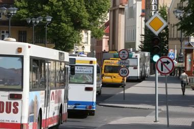 Autobusų ir mikroautobusų bilietų kaina bus vienoda