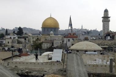 Jeruzalė: muziejų statys ant kapinių