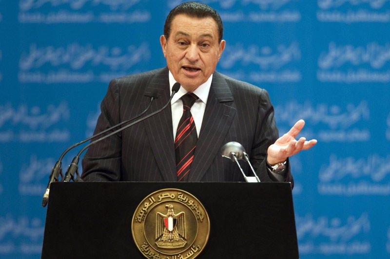 Egipto pareigūnai nurodė suimti paskutinįjį H.Mubarako režimo premjerą