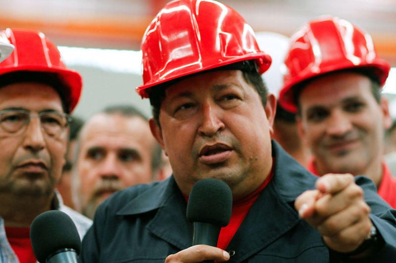 H.Chavezas po vėžio gydymo kurso Kuboje grįžta į Venesuelą