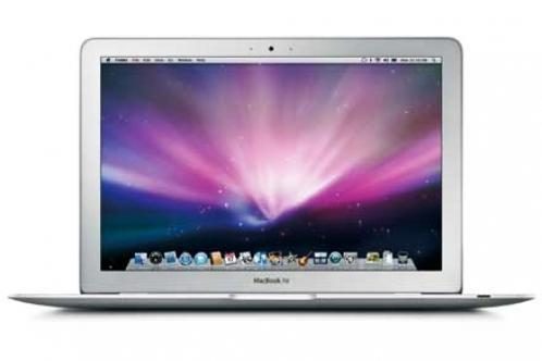 Plonų „MacBook Pro“ gamyba prasidės balandžio mėnesį