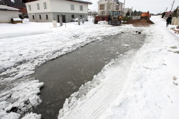 Po visą savaitgalį vykusių gaudynių vairuotojas įkliuvo girtas