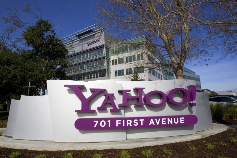 Atsistatydino interneto paslaugų milžinės „Yahoo!“ vadovas