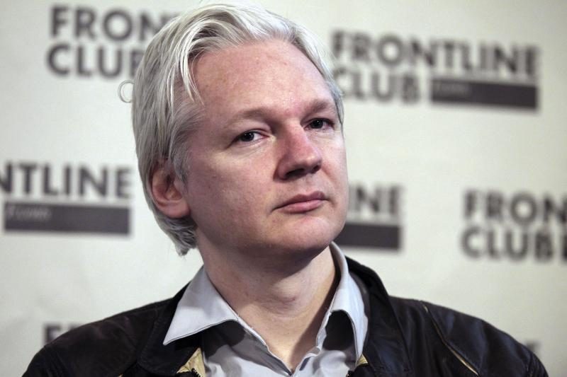 J.Assange'as tikriausiai liks ambasadoje laikotarpiui iki vienų metų