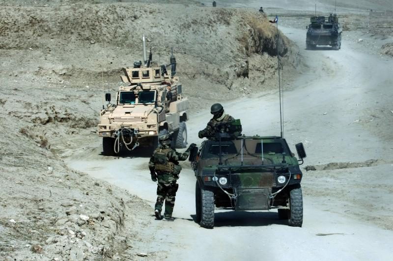 Afganistane per susirėmimą su kovotojais sužeistas Estijos karys