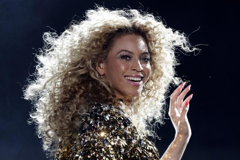 Beyonce sugiedos JAV himną per prezidento B. Obamos inauguraciją