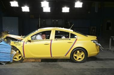 Dar vienas įvertinimas „Opel Insignia