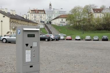 Aikštelė prie Tymo turgaus - jau mokama