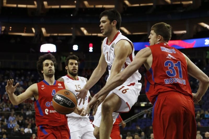 Eurolygos pusfinalyje „Olympiacos“ nukovė tragiškai žaidusį CSKA klubą