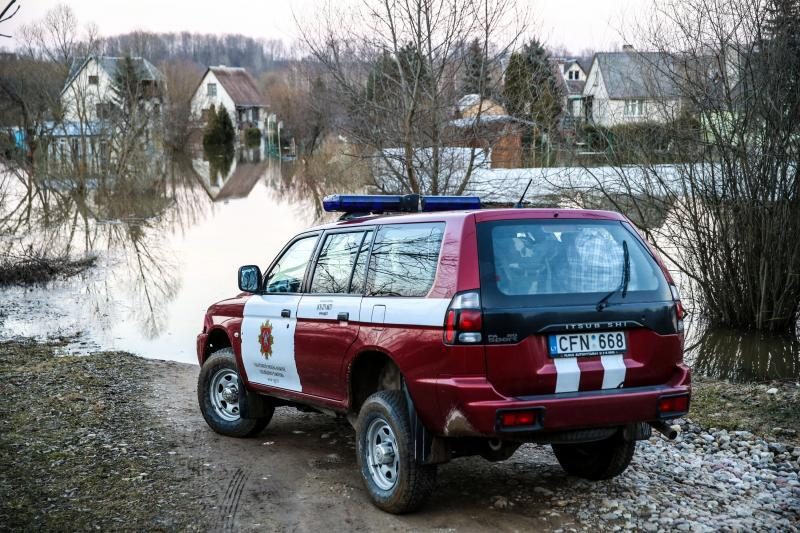 Ekstremalios padėties dar nėra, upių patvinimo laukiama savaitgalį  