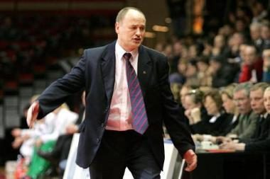 Oficialu: moterų krepšinio rinktinę turėtų treniruoti A.Paulauskas (papildyta)