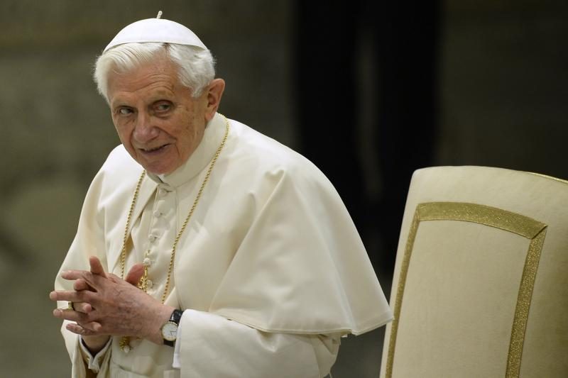 Paviešintos pirmosios atsistatydinusio popiežiaus nuotraukos