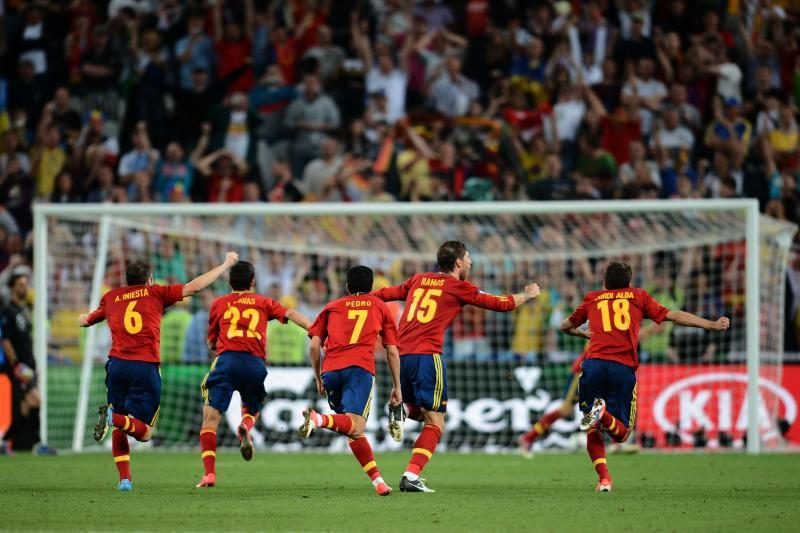 Ispanija toliau kuria istoriją: čempionai pateko į finalą