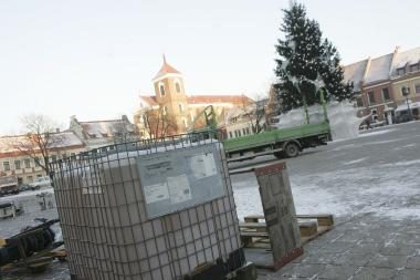 Kalėdų seniai atidarys čiuožyklą Kauno rotušės aikštėje