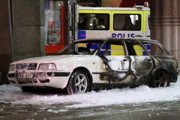 Švedijoje bombas susprogdinęs vyras įvykdė Irako 