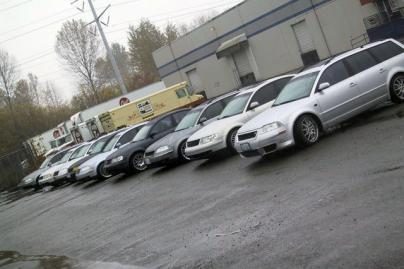 Automobilius pamėgę lietuviai specialaus mokesčio mokėti nenori