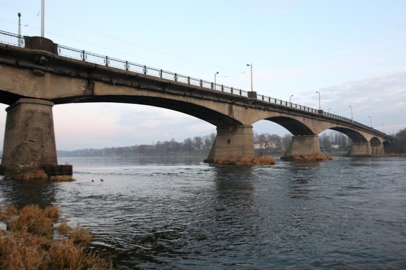 Pasirašyta sutartis dėl Panemunės tilto statybos. Ar bus lėšų?