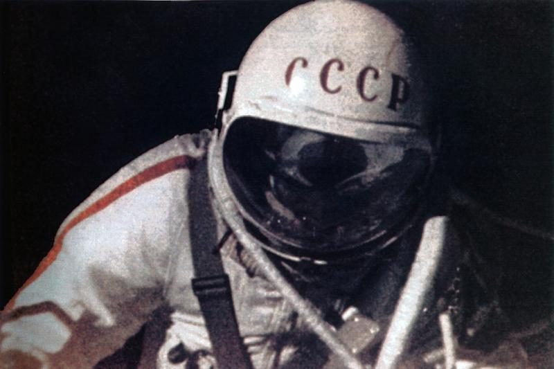 Sovietų Sąjungos kosmonautų skafandras parduotas už 112 tūkst. eurų