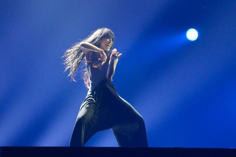 Švedija liaupsina „Eurovizijos“ laimėtoją Loreen