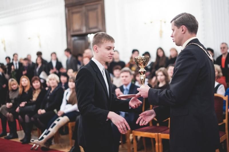 Gabiausi Kauno mokiniai netilpo į Rotušę