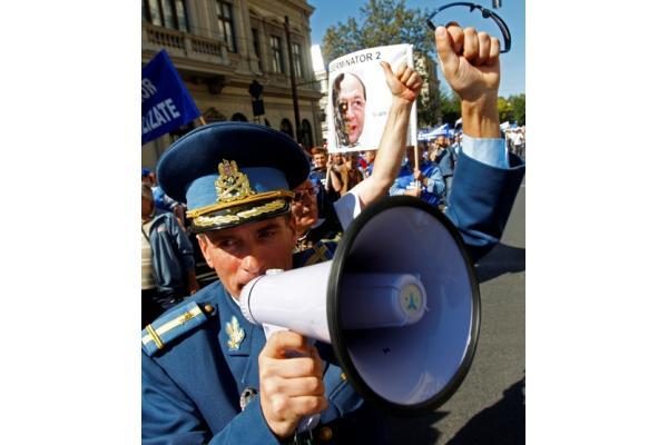 Rumunai protestuoja prieš taupymą