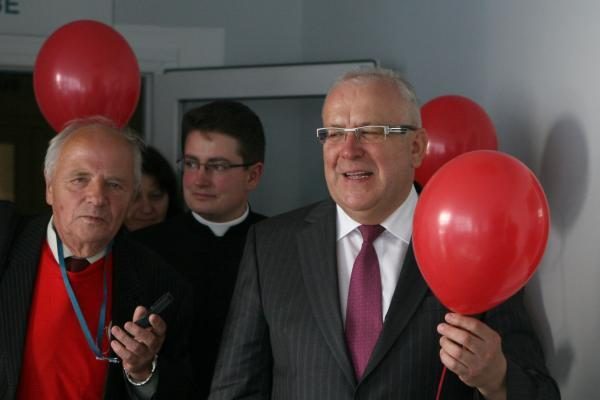 Virš Klaipėdos danguje - šimtas raudonų balionų