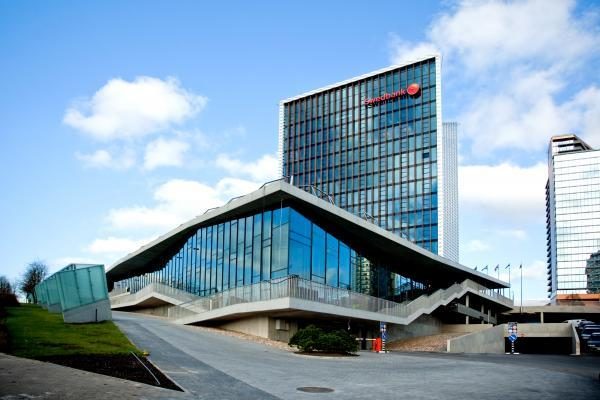 „Swedbank“ būstinė Vilniuje – tarp geriausių pasaulio architektūros pavyzdžių