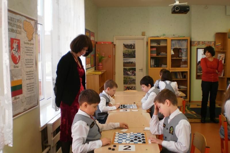 Klaipėdos mokykloje-darželyje surengtas šaškių turnyras