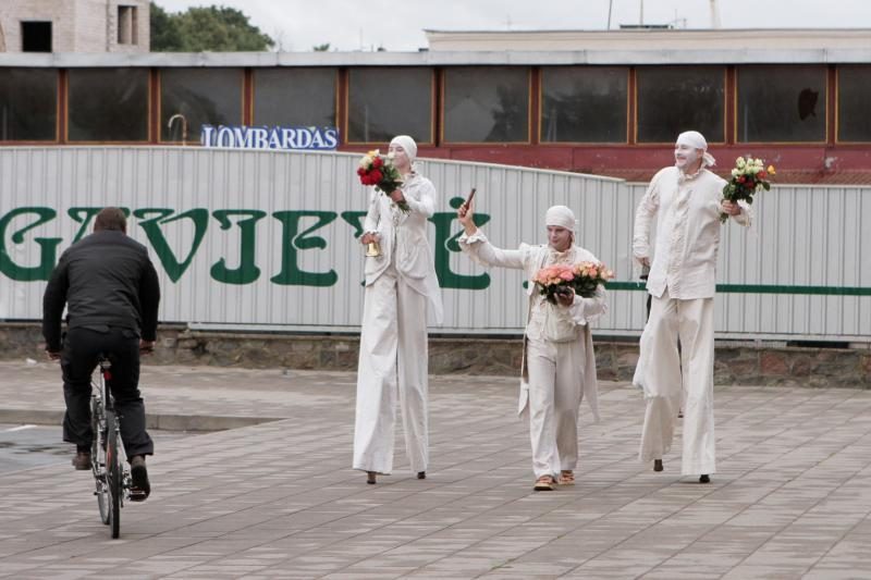 Klaipėdos jubiliejaus rytą – malonios staigmenos gyventojams 