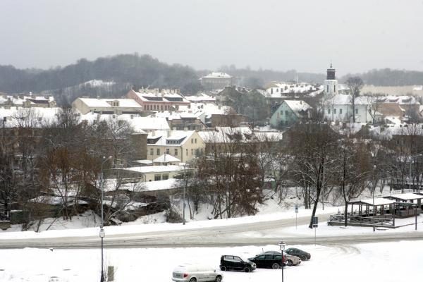 Per parą mirčių nuo šalčio didžiuosiuose miestuose neužfiksuota