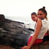 „Pinup Girls“ paviešino net intymias nuotraukas iš atostogų Goa