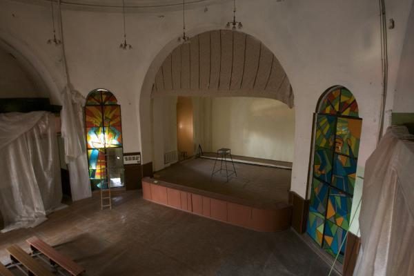 Bažnyčios ir kalėjimo bendrumas įkvėpė menininkę iš Austrijos