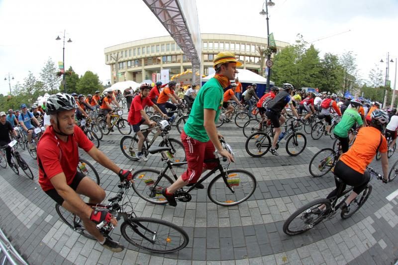Sekmadienį Vilnius atiduotas dviratininkams