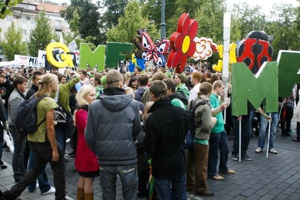 Gedimino prospektą Vilniuje užtvindė studentų eitynės