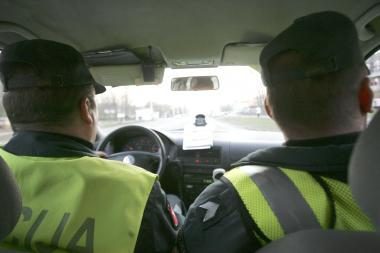 Vilniuje sustabdžius automobilį, nustatytas narkotikų turėjęs jaunuolis 