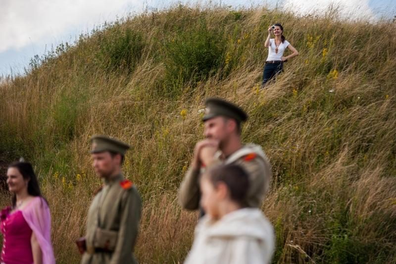 Forto pieva virto šachmatų lenta, o žmonės – karaliais ir rikiais