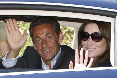 N.Sarkozy – po žmonos padu? 