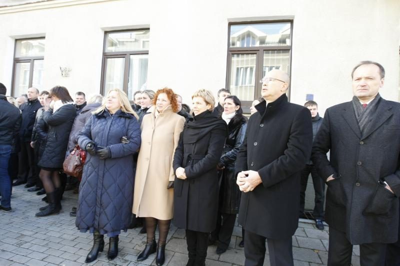 B. Lubio atminimas Klaipėdoje įamžintas bareljefu