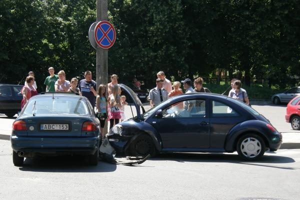 Prie Senojo turgaus – metalinė avarija