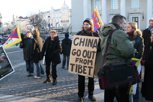 Tibeto skveras atgimė apsaugotas nuo vandalų