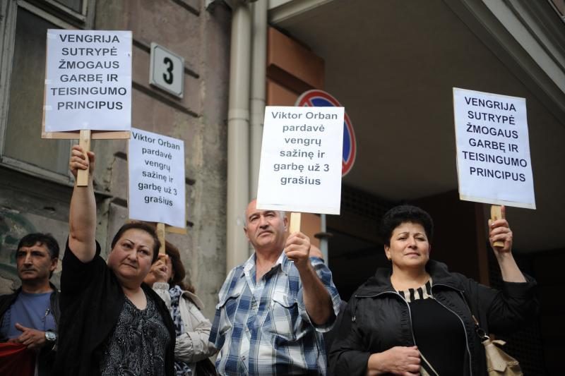 Sostinėje prie Vengrijos ambasados armėnų protestas