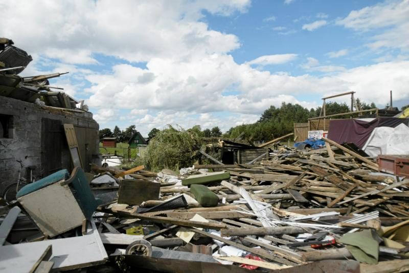 Lenkijoje praūžęs tornadas nuniokojo daugiau nei 100 pastatų
