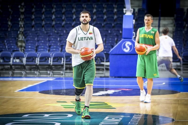 L.Kleiza: mano kapitono kalboje daug pyp pyp pyp