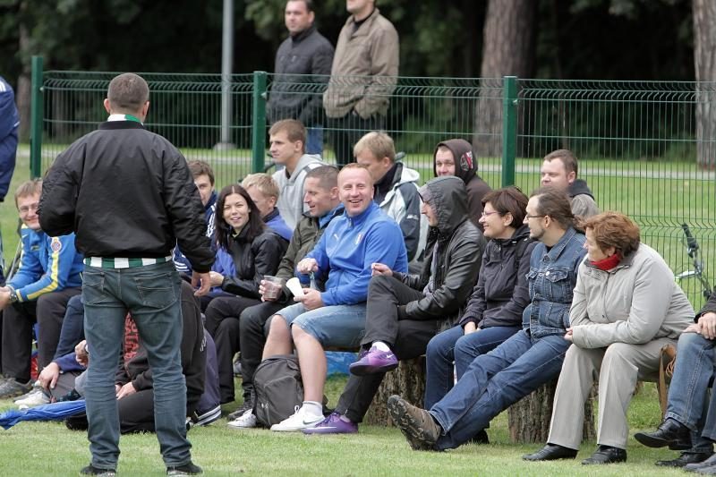 Renginių maratoną Neringoje pratęsė tarptautinis futbolas