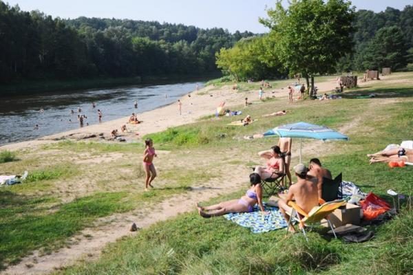 Sostinės paplūdimius šturmuoja vilniečiai